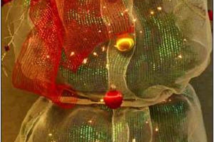 Christmas comes to the art gallery