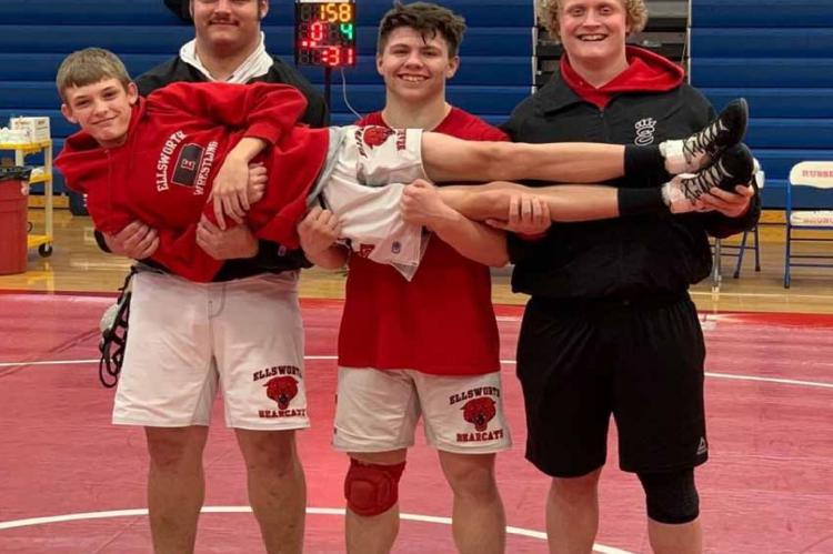 Bearcat wrestlers head to state