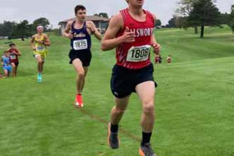 Wesley Rathbun completed the regional competition with a season-best time to finish in 27th place.